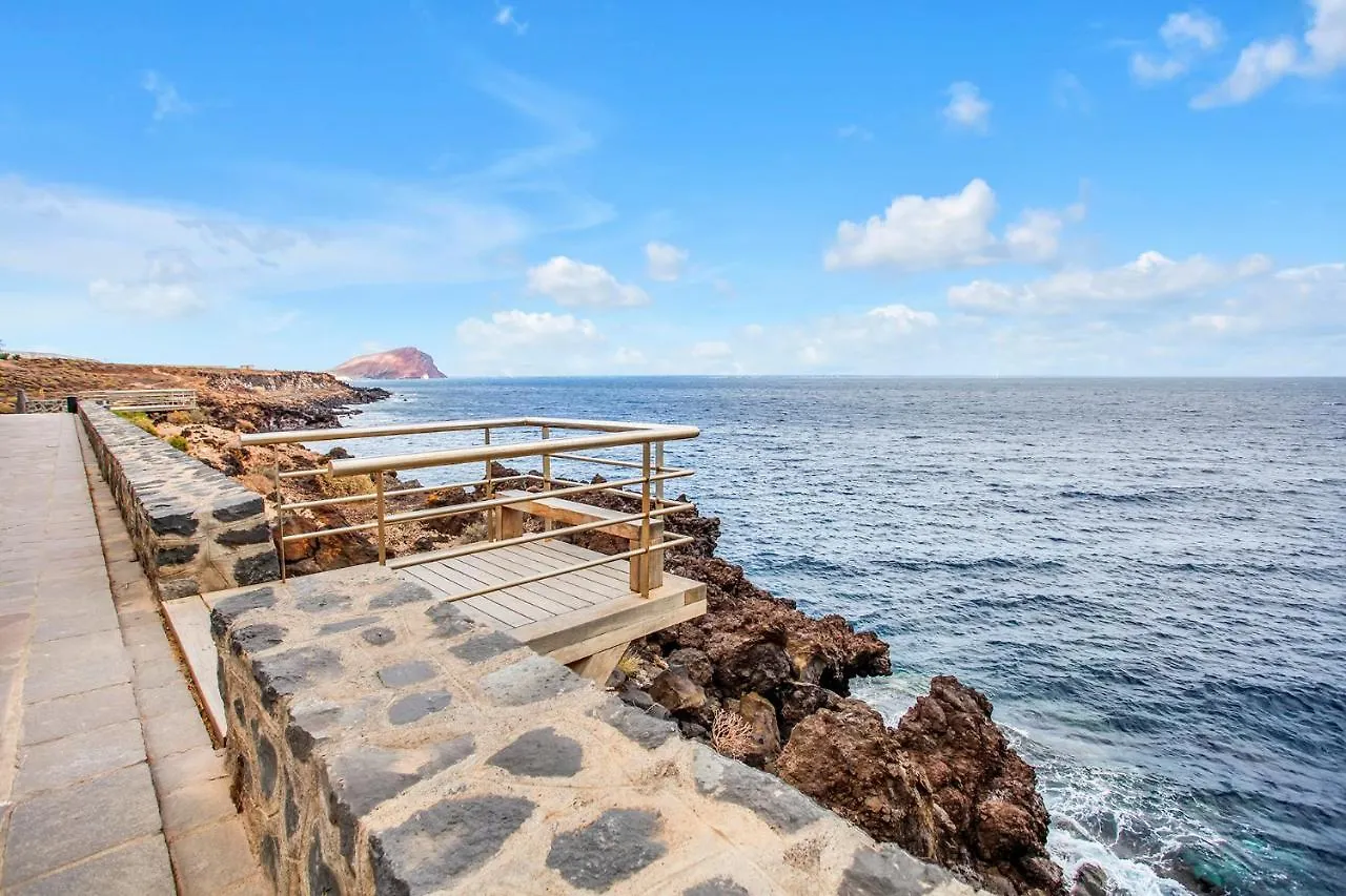 Relax And Sun, Super Close To The Ocean Fibra, Tv Sat! Los Abrigos Spain